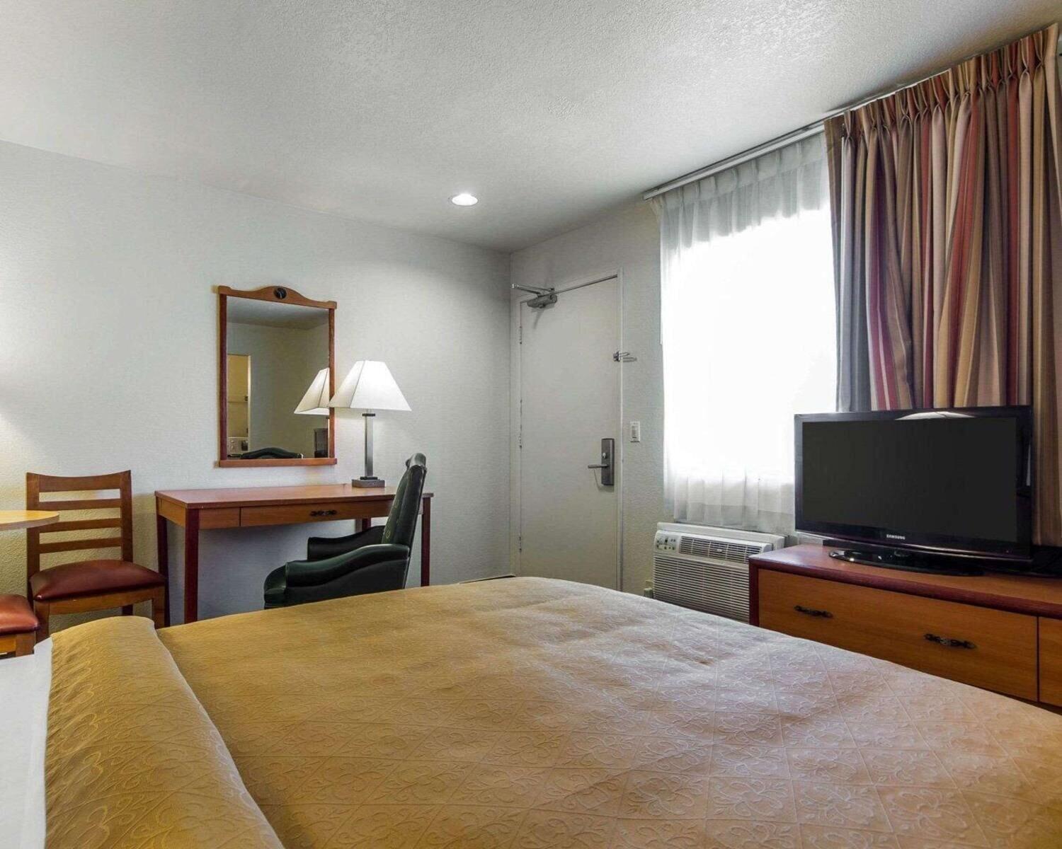 Quality Inn Oakland Airport Extérieur photo