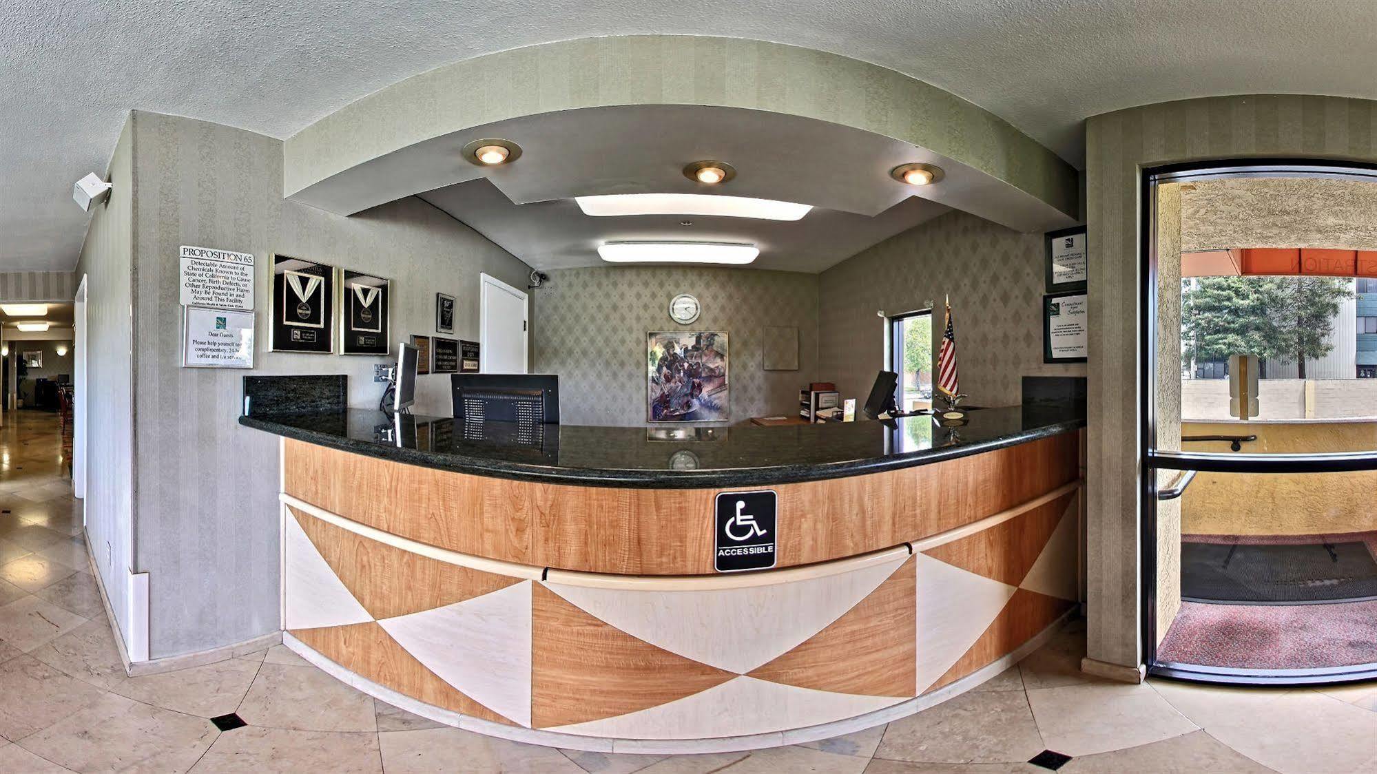 Quality Inn Oakland Airport Extérieur photo