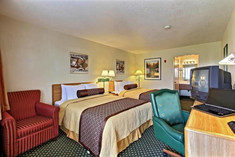 Quality Inn Oakland Airport Extérieur photo