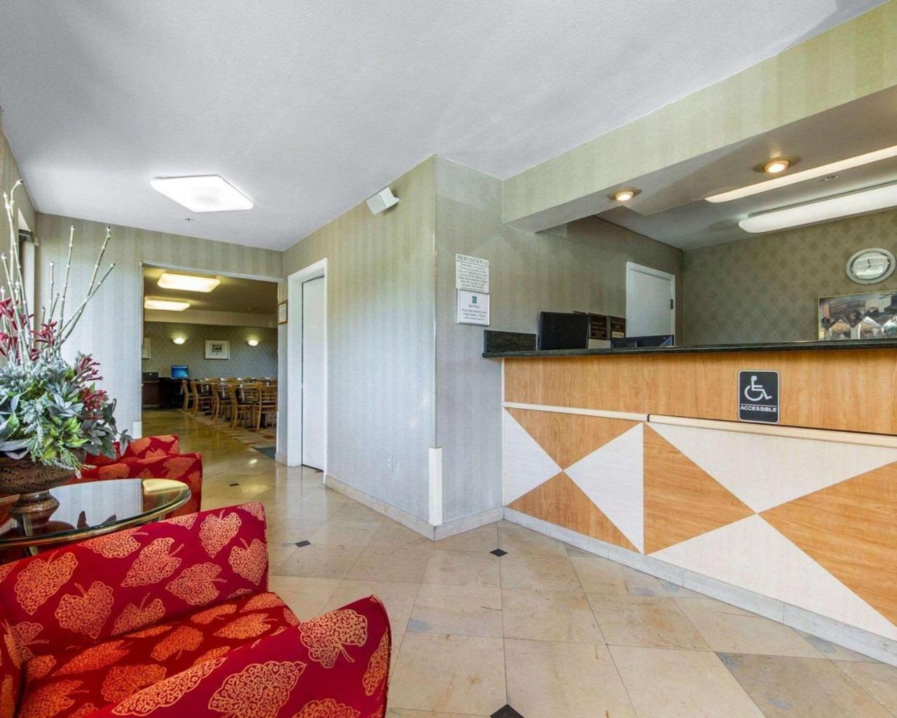 Quality Inn Oakland Airport Extérieur photo