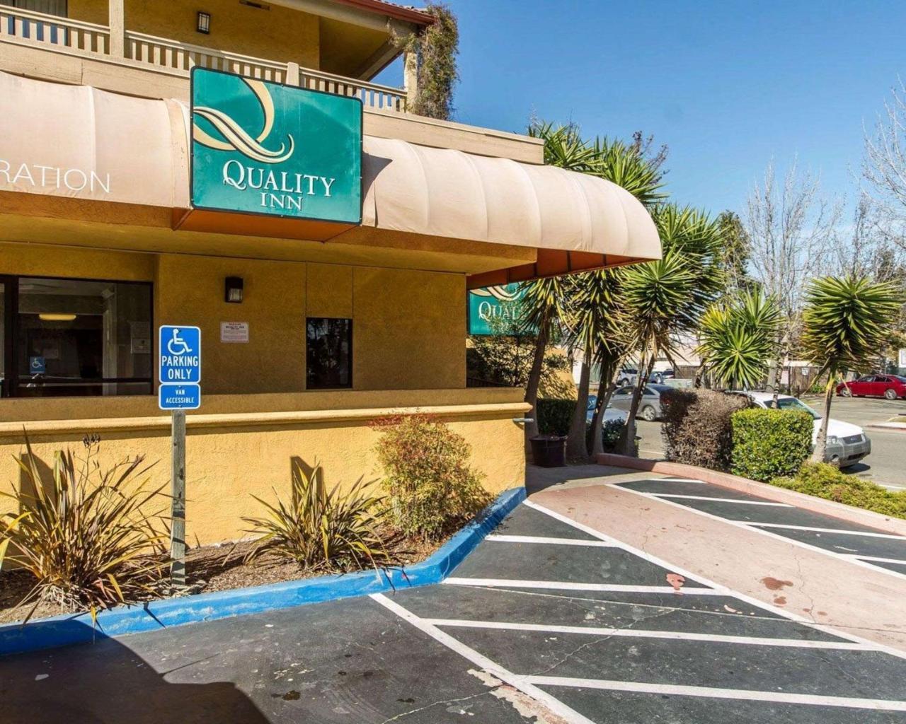 Quality Inn Oakland Airport Extérieur photo